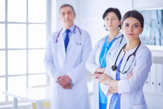 آشنایی با بخشهای تخصصی و فوق تخصصی یک بیمارستان پیشرفته